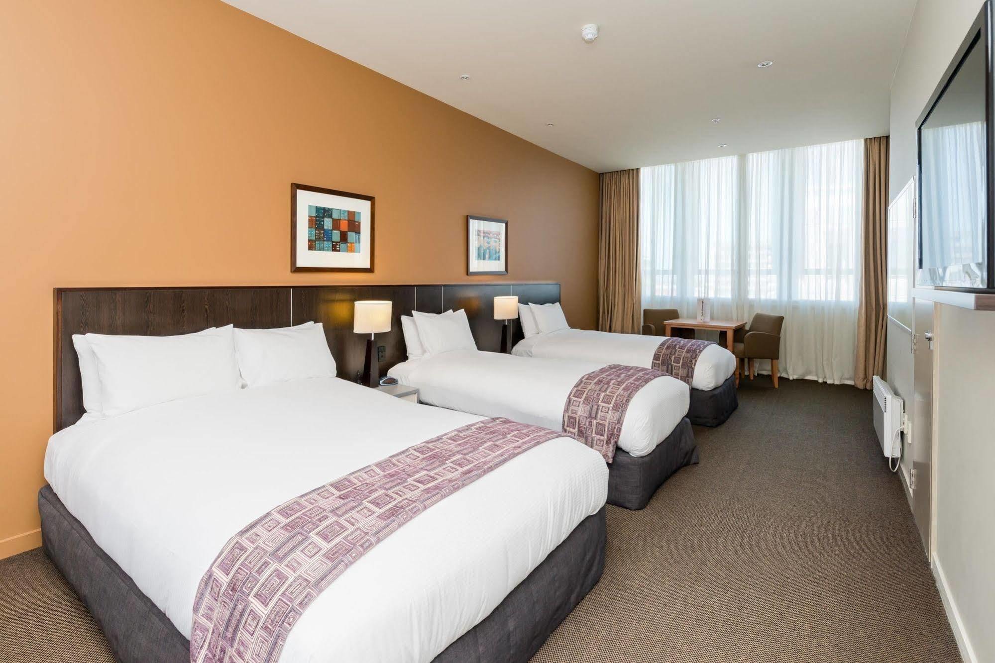 Scenic Hotel Dunedin City Extérieur photo